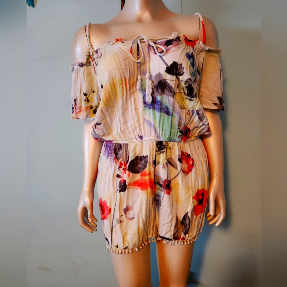 Watercolor floral romper - Picture 1 of 4